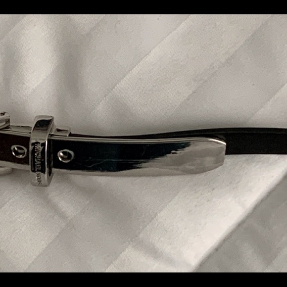 Michael Kors black skinny belt - Picture 5 of 5